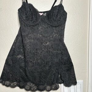 Victoria's Secret Black Lace Chemise with Side Slit and Adjustable Straps. 36B